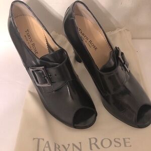 Taryn Rose black leather heeled pump shoes